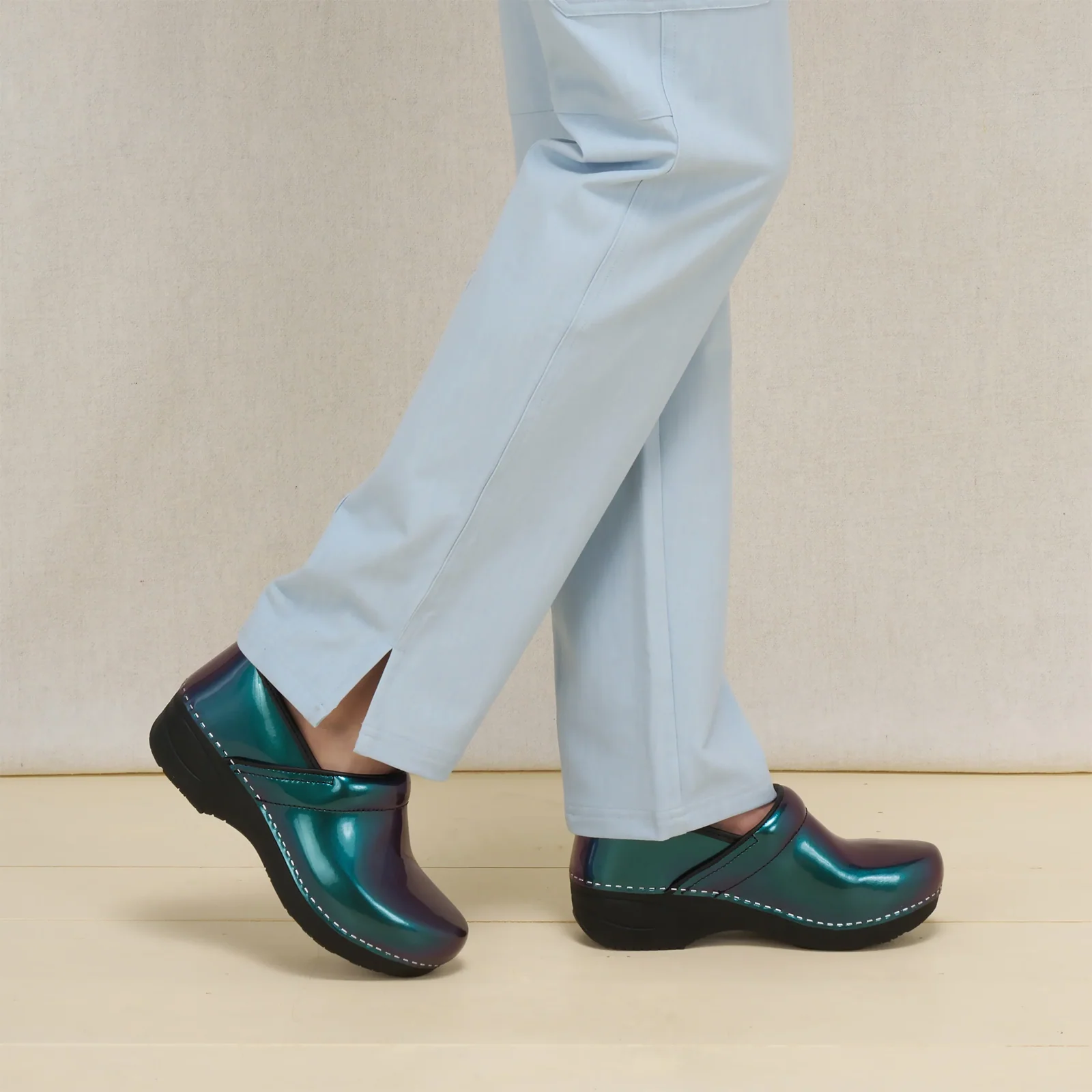 Dansko XP 2.0 Clog (Women) - Chill Colorshift - Image 9