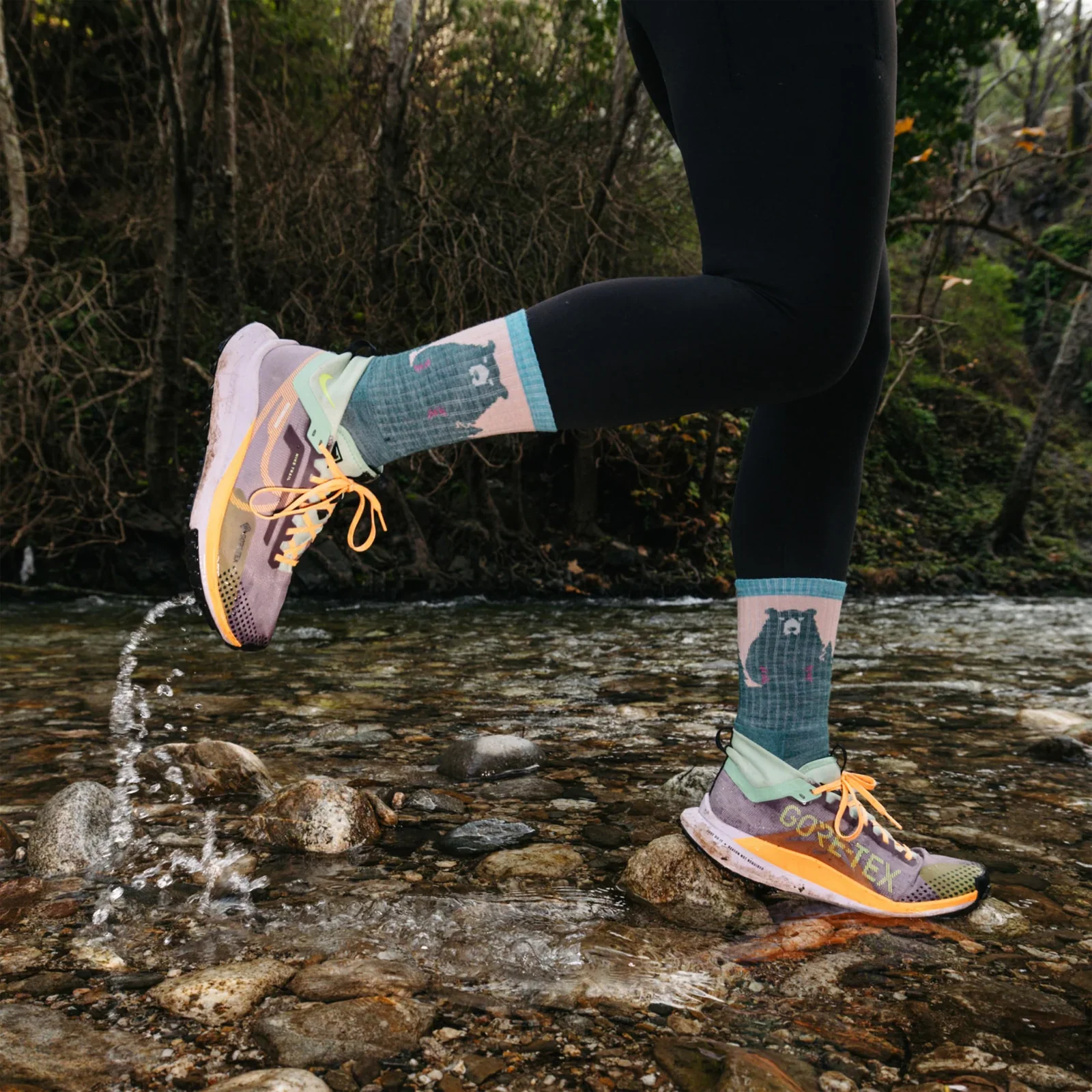 Darn Tough Bear Town Lightweight Cushion Micro Crew Sock (Women) - Quartz - Image 5