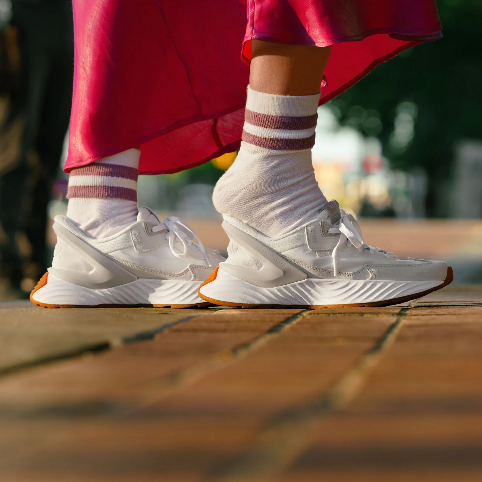 Kizik Monaco Sneaker (Women) - White/Moonbeam - Image 6