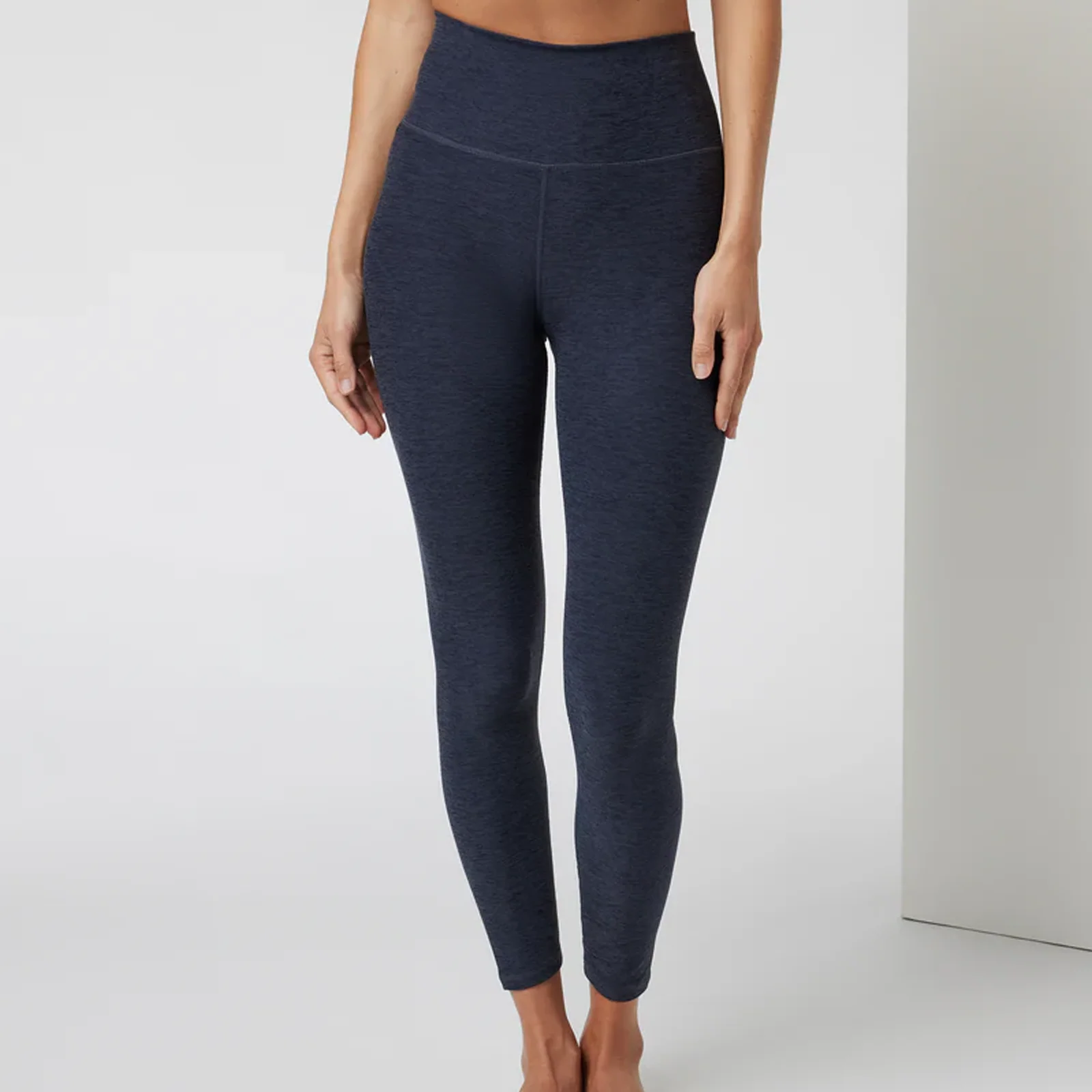 Vuori Clean Elevation Legging (Women) - Midnight Heather - Image 2