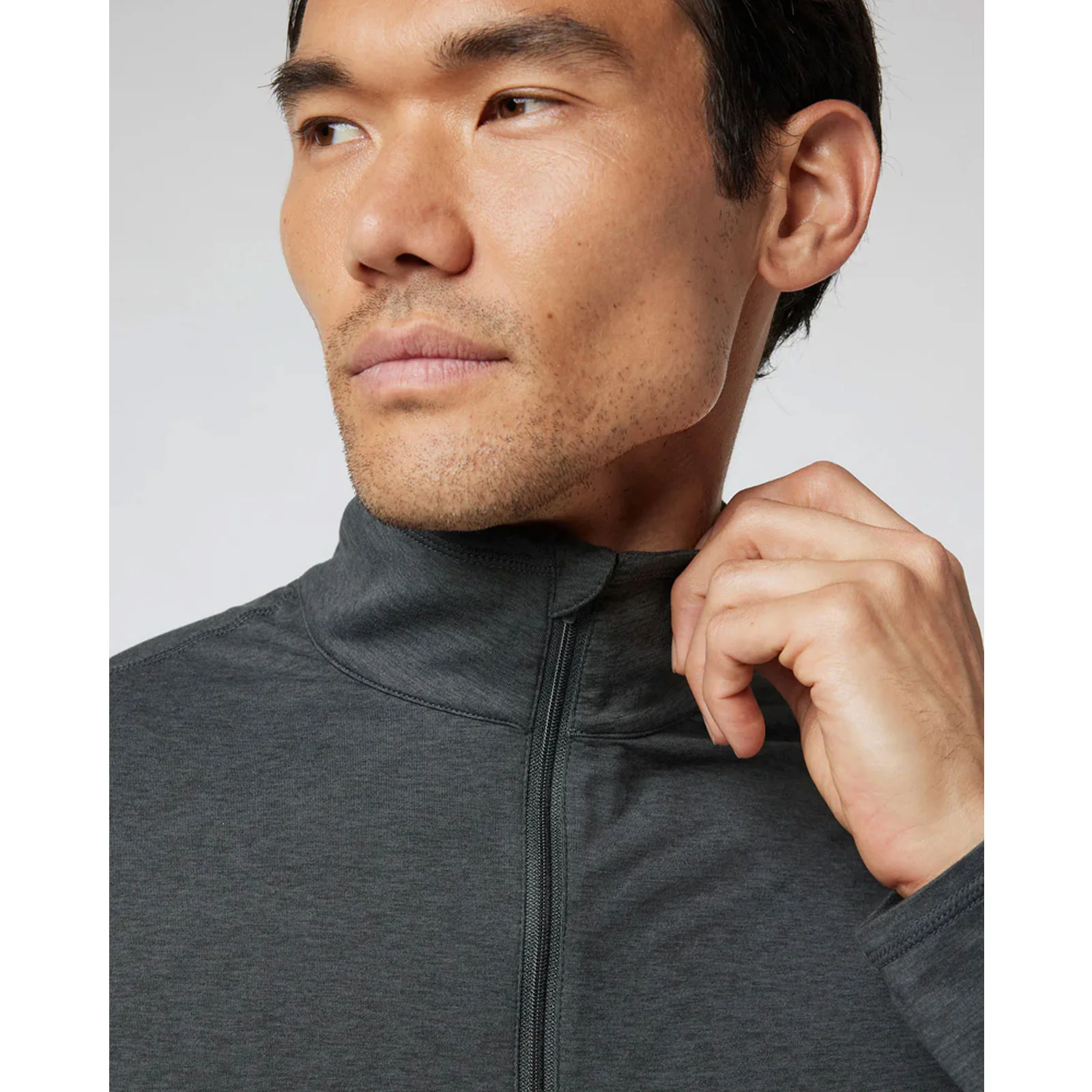 Vuori Ease Performance 1/2 Zip 2.0 Pullover (Men) - Charcoal Heather - Image 5