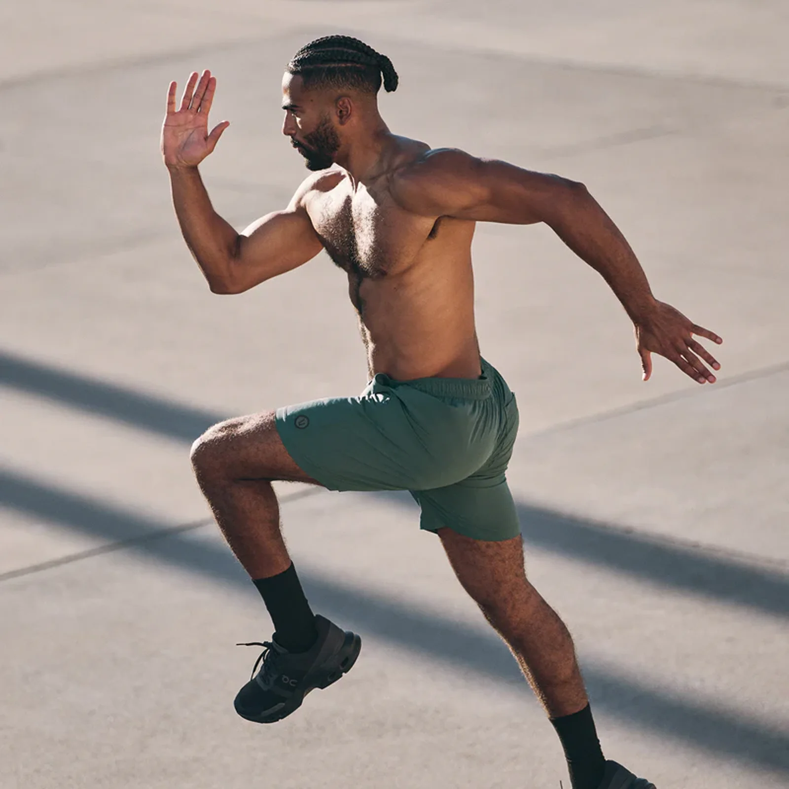 Vuori Kore 7" Lined Short (Men) - Agate Green Tonal - Image 6