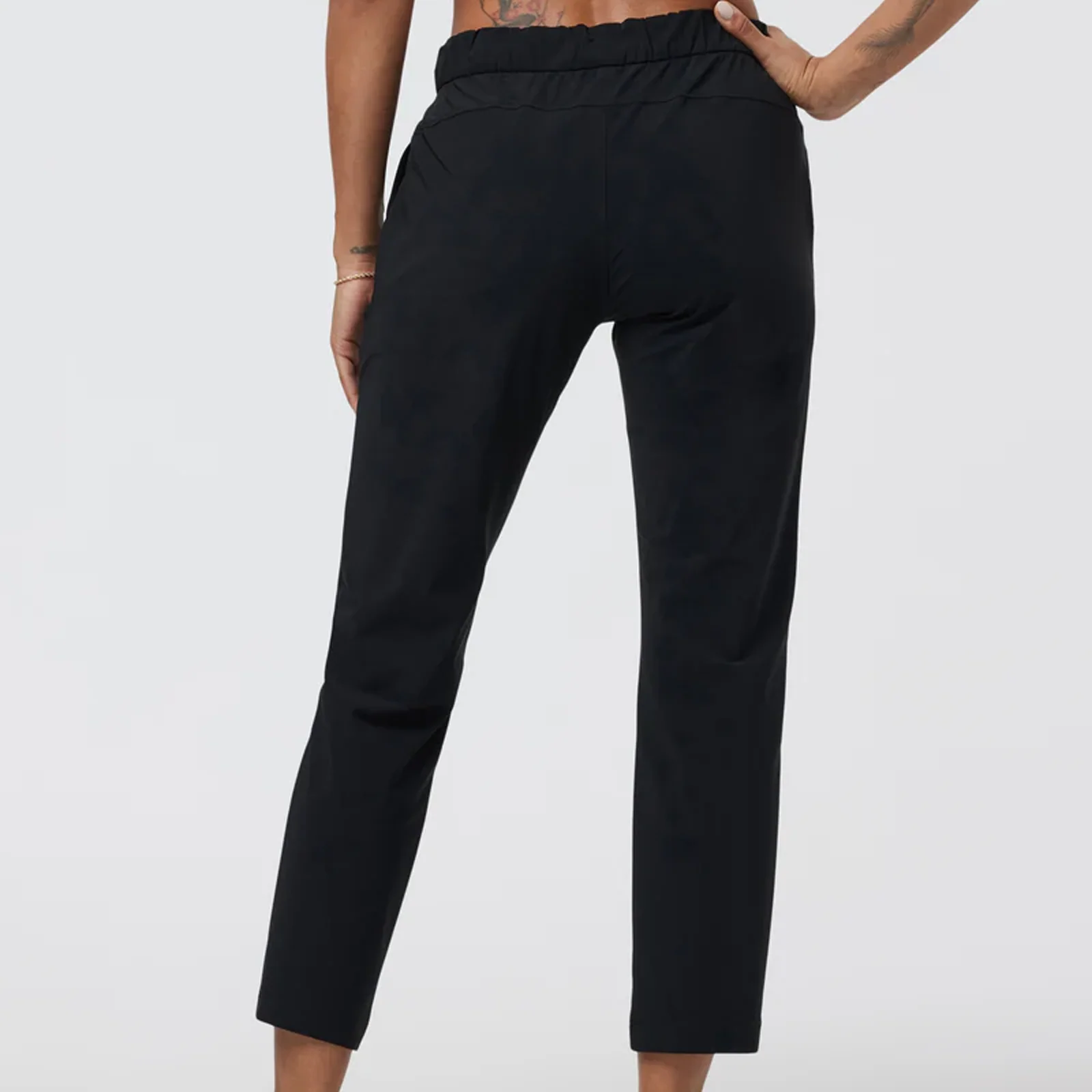 Vuori Miles Ankle Pant (Women) - Black - Image 2