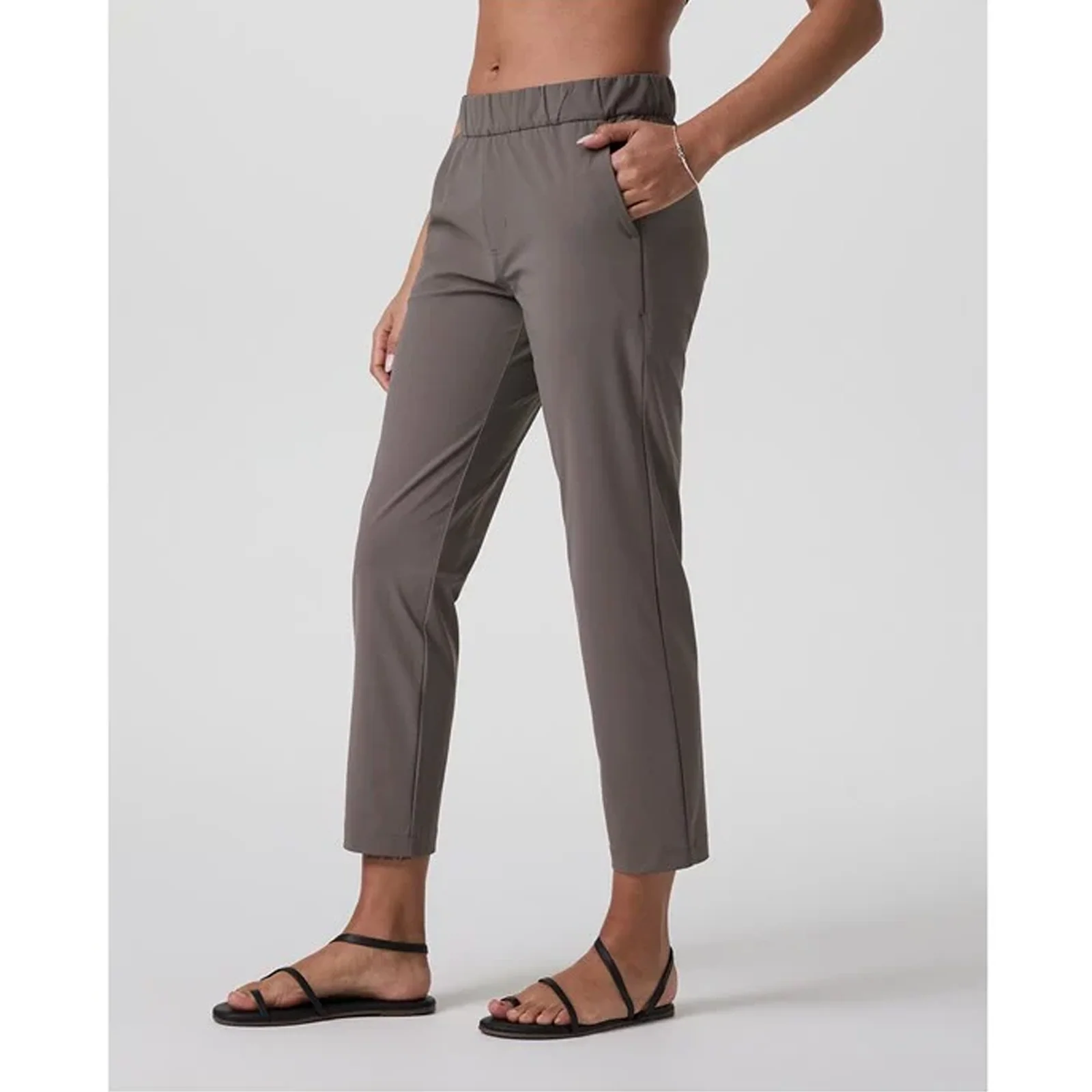 Vuori Miles Ankle Pant (Women) - Chia - Image 4
