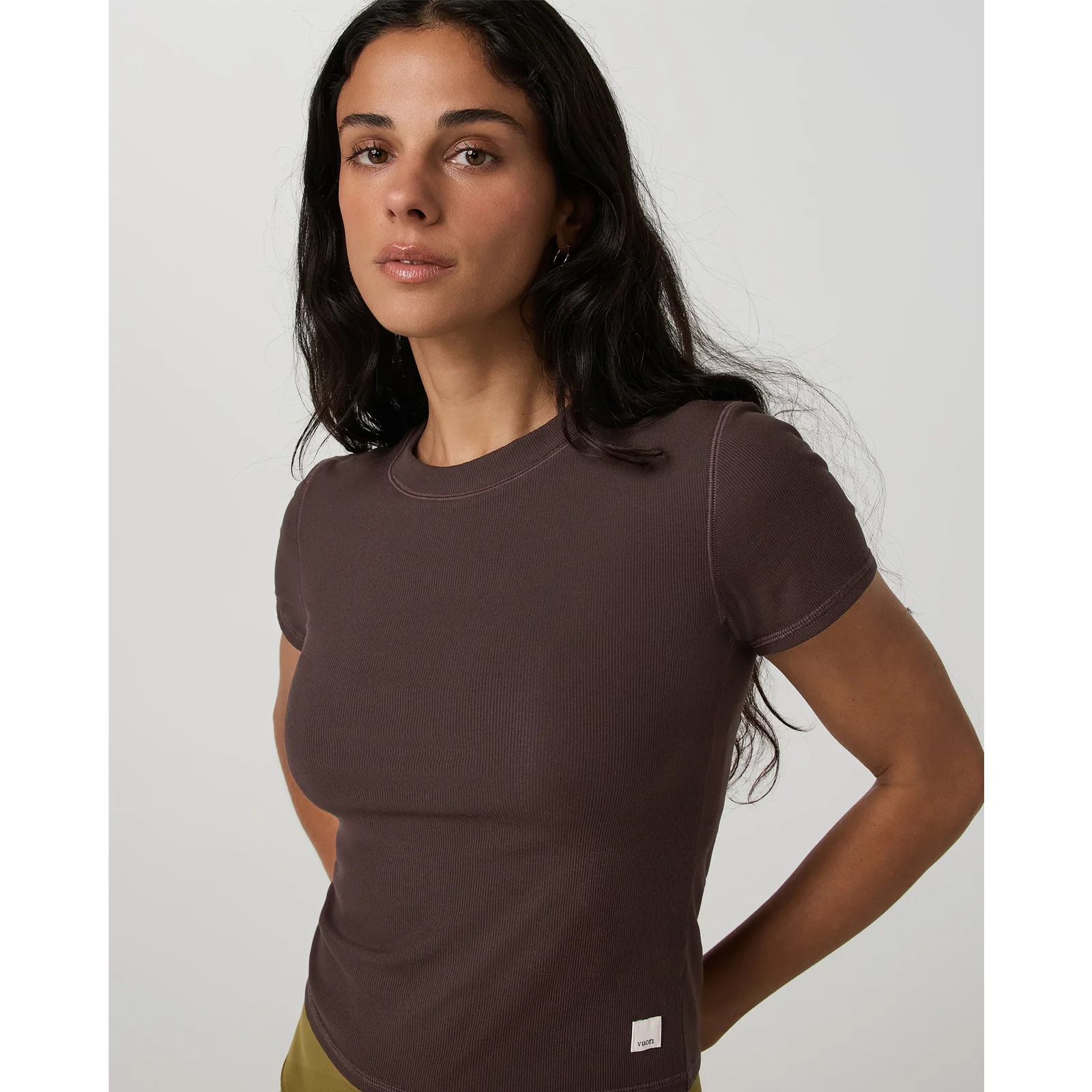 Vuori Pose Fitted Tee (Women) - French Roast - Image 2